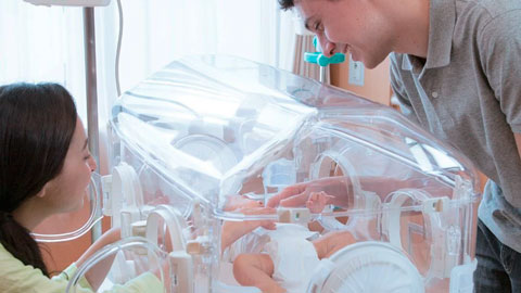 Suministros Galeno distribuye incubadoras de intermedios para unidades de neonatología en hospitales y clínicas